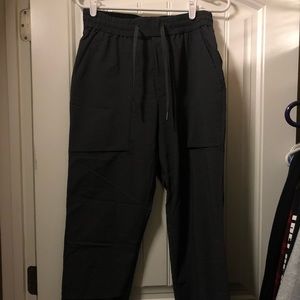 Men’s athletic joggers